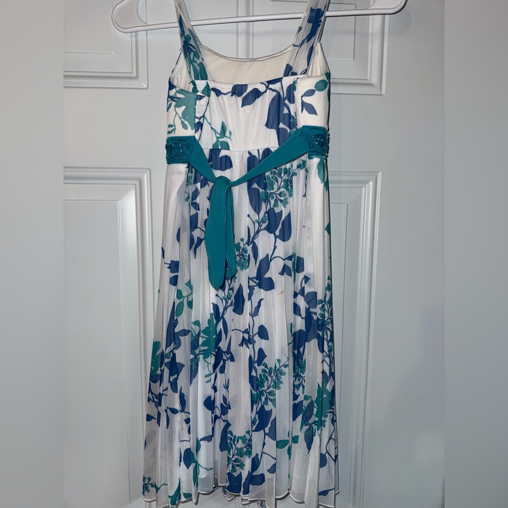 Girl dress